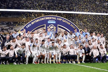 El Real Madrid gana por cuarta vez el trofeo de la competición Intercontinental.