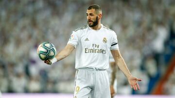 Benzema, durante un partido con el Real Madrid.