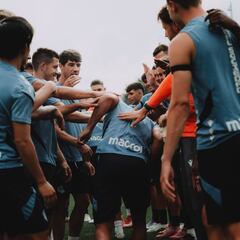 Sergio Francisco prepara los últimos amistosos sin Sadiq ni Zakharyan