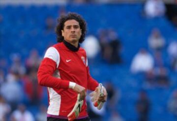 La carrera de Guillermo Ochoa en imágenes