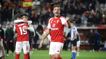 Pedro León buscará el ascenso a Segunda una temporada más.