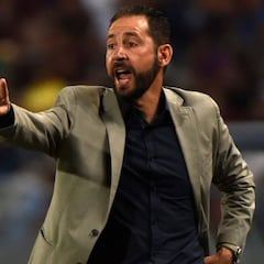 Pablo Machín ya expone las nuevas cartas del Sevilla