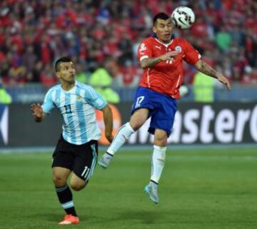 El chileno fue uno de los sobresalientes en la campaña de Chile que terminó con el título de 'La Roja' en Copa América.