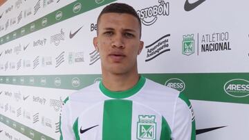 Nelson Deossa firma con Atlético Nacional