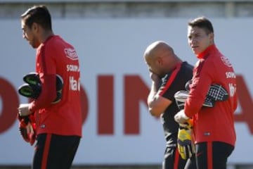 La Roja inició su preparación para la China Cup