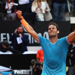 Nadal revive antes de Roland Garros y frena a Djokovic