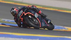 VALENCIA, SPAIN - NOVEMBER 16: Maverick Vinales of Spain and Movistar Yamaha MotoGP rounds the bend during the MotoGp Tests In Valencia at Ricardo Tormo Circuit on November 16, 2016 in Valencia, Spain. (Photo by Mirco Lazzari gp/Getty Images)  PUBLICADA 18/11/16 NA MA31 4COL