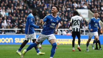 Brian Brobbey scored a 90th-minute winner at St James Park as Sunderland log their first league double over Newcastle since 2015.