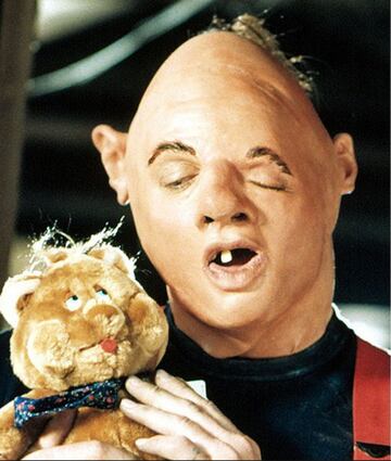 Su carrera como actor comenz¨® en 1979 y el papel por el que se le conoce en ese ¨¢mbito es el de Sloth en "The Goonies" de 1985.