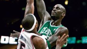 Garnett lideró a Boston en Atlanta.