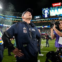 What color was the Gatorade shower for Mike Macdonald head coach of the Seattle Seahawks in super Bowl LX?