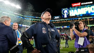 What color was the Gatorade shower for Mike Macdonald head coach of the Seattle Seahawks in super Bowl LX?