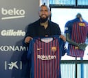 La presentación de Arturo Vidal con el Barcelona en imágenes