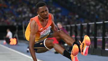 Spain's athlete Jordan Alejandro Diaz Fortun competes in the men's triple jump final during the European Athletics Championships at the Olympic stadium in Rome on June 11, 2024. (Photo by Andreas SOLARO / AFP)