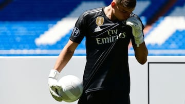 The Real Madrid goalkeeper’s contract ends in 2024 and there are no signs of a renewal, although he continues to maintain the trust of Juni Calafat.