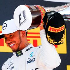 Hamilton sees off Vettel in enthralling Barcelona battle