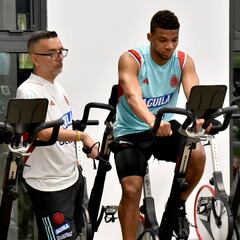 Selección Día 1: Trabajos en gimnasio y llegada de jugadores