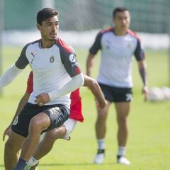 Hay incertidumbre por continuidad en plantel de Chivas