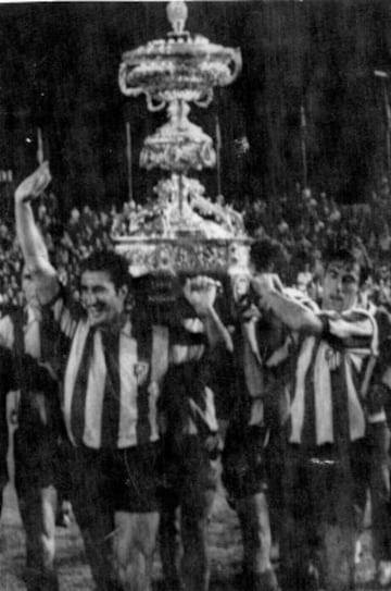 El Atlético de Madrid ha sido campeón del Trofeo Carranza en diez ocasiones (68, 76, 77, 78, 91, 95, 97, 2003, 2014 y 2015).