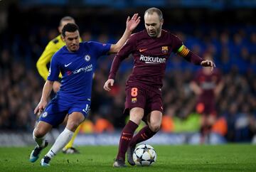 Iniesta y Pedro.