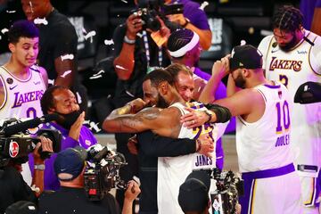 Las mejores imágenes de la victoria de los Lakers