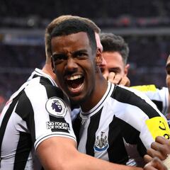 ¡Locura Isak en Newcastle!