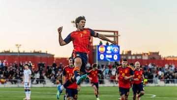 Gonzalo celebra su gol ante Kosovo.