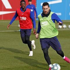 El Barça regatea el virus FIFA