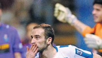 <b>DEBUT PERFECTO. </b>Pablo Álvarez debutaba ayer con el Deportivo y lo hizo marcando el primer tanto de los coruñeses.