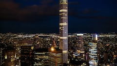 One of New York’s most eye-catching skyscrapers is facing complaints from residents over ‘thousands of severe cracks’