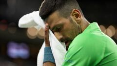 El tenista serbio Novak Djokovic reacciona durante su partido ante el italiano Luca Nardi en el Masters 1.000 de Indian Wells.