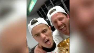Coutinho, en cabeza y totalmente desatado: as¨ª fue la celebraci¨®n del Bayern en el vestuario