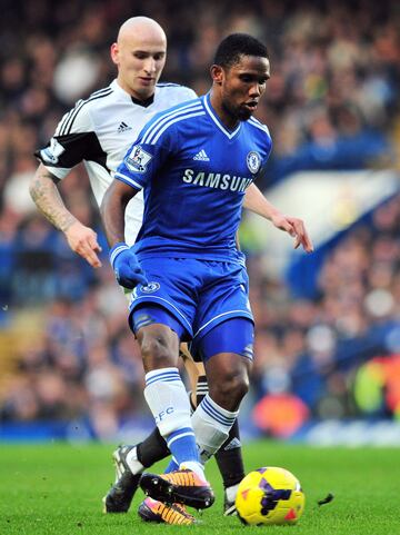 Samuel Eto'o llegó al Chelsea en la temporada 13/14 y al no renovar su contrato el camerunés se convirtió en un agente libre. 