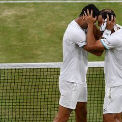 Farah y Cabal debutan con victoria en Wimbledon