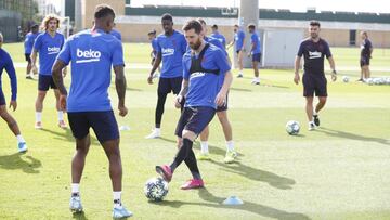 Messi se entrena con el grupo y apunta a Dortmund