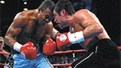 Polémico triunfo de Shane Mosley