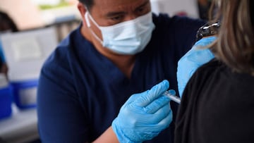 Estados Unidos registra casos de COVID-19 causados por la variante Lambda. ¿Las vacunas aprobadas en USA son efectivas contra esta cepa? Aquí los detalles.