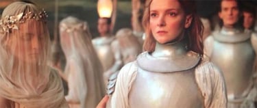 The Rings of Power: what is the bright light that Galadriel sees on the ship on the way to Valinor?