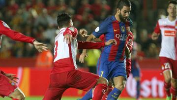 Arda Turan back in Barcelona squad for Manchester City trip