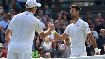 Querrey y Djokovic, tras el partido. 