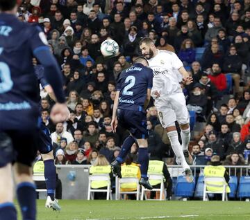 Modric puso el 3-1 tras un centro de Bale y una gran dejada de cabeza de  Benzema.