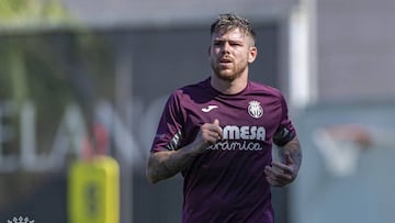 Alberto Moreno en una sesión con el Villarreal.
