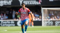 Jonathan Varane, durante un partido con el Sporting.