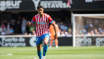 Jonathan Varane, durante un partido con el Sporting.