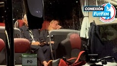España celebraba en el autobús y a dos metros ocurría esto: la cara de las alemanas lo dice todo