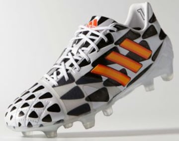 La impresionante evolución de los zapatos de fútbol