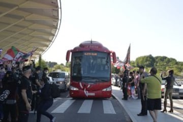 Llegada del Athletic al aeropuerto.