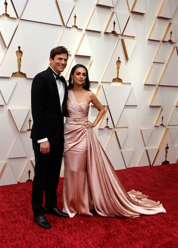 Ashton Kutcher y Mila Kunis.