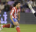 El Atlético naufraga contra diez