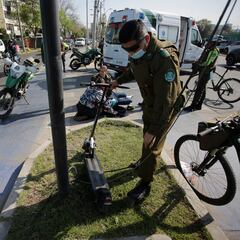 Comuna de Santiago será la primera en sancionar a scooter eléctricos en Chile: esta es la multa que arriesgan